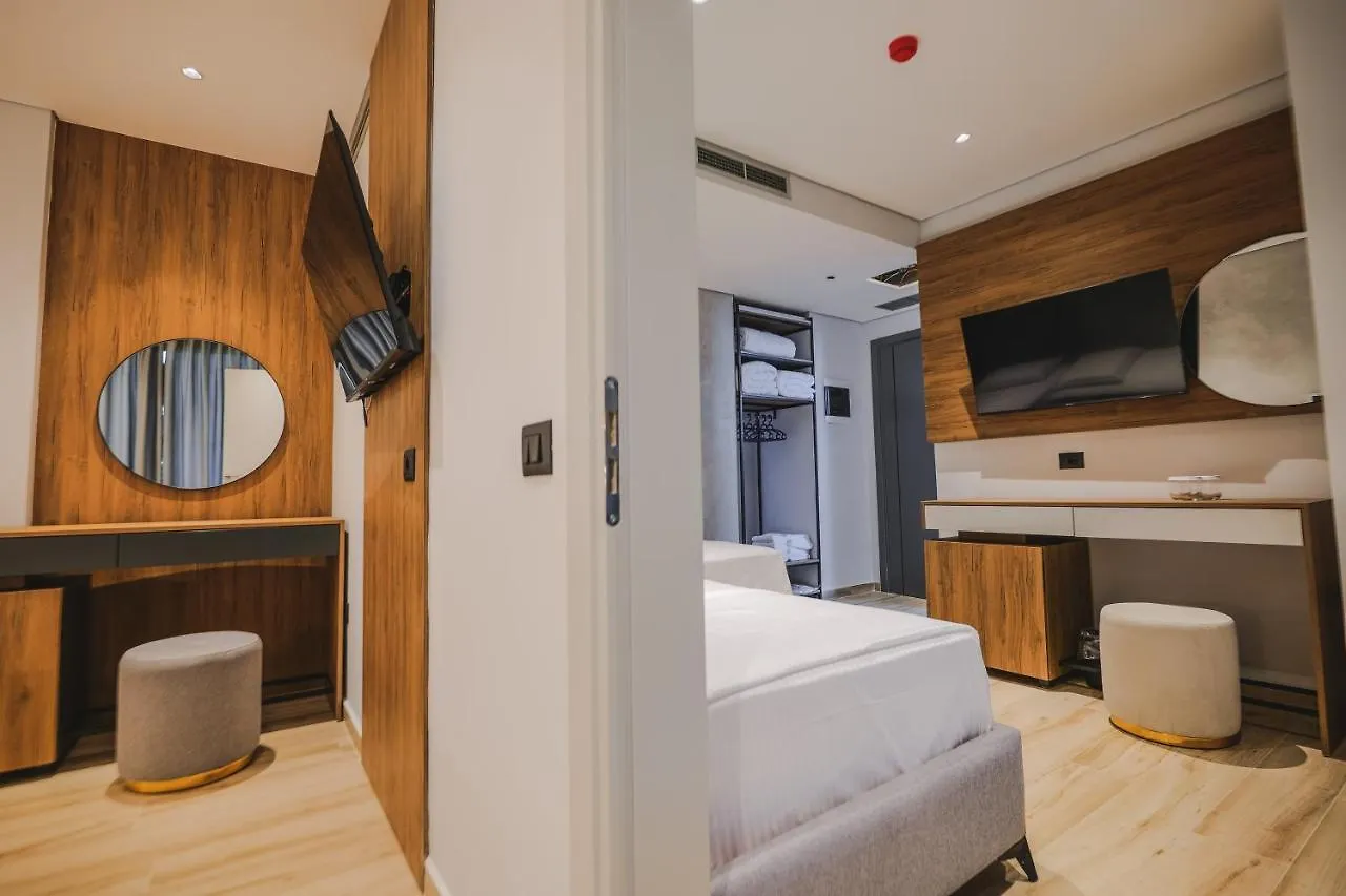 Ori Mare Hotel Ксамил Албания