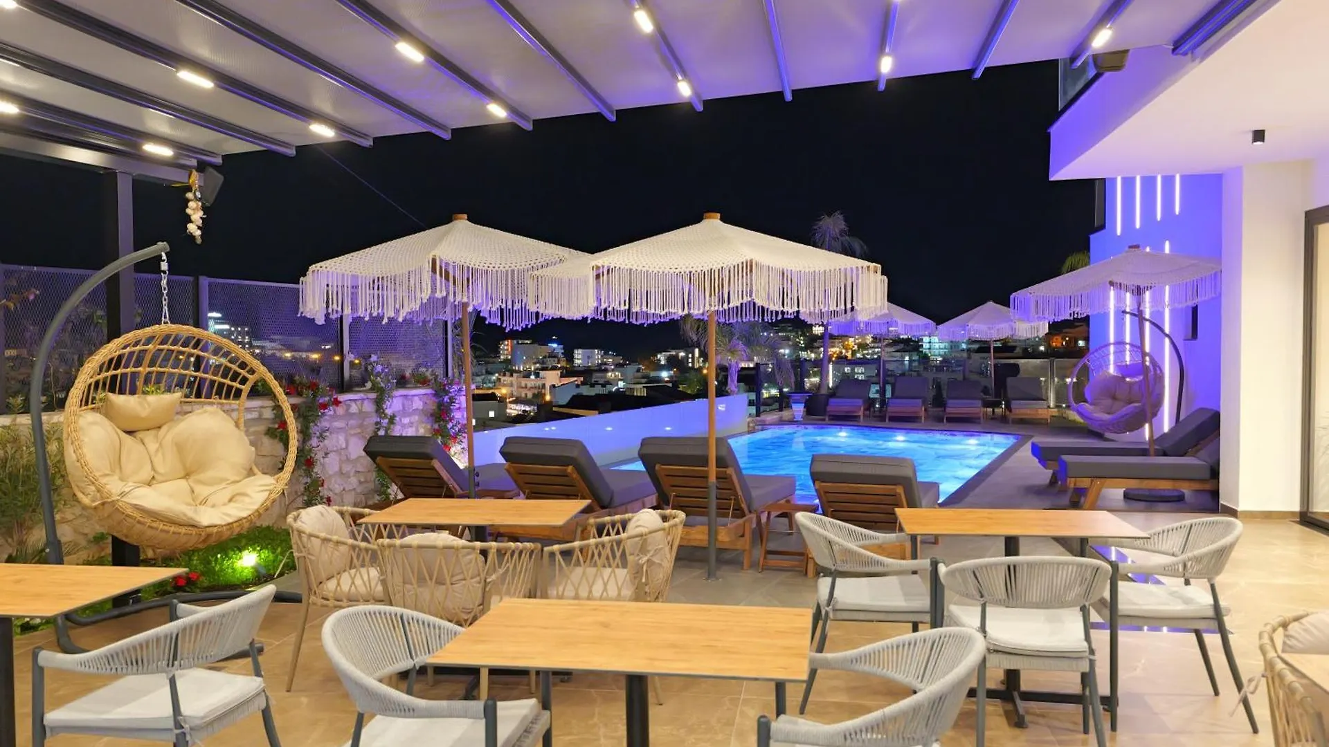 Ori Mare Hotel Ксамил 4*,