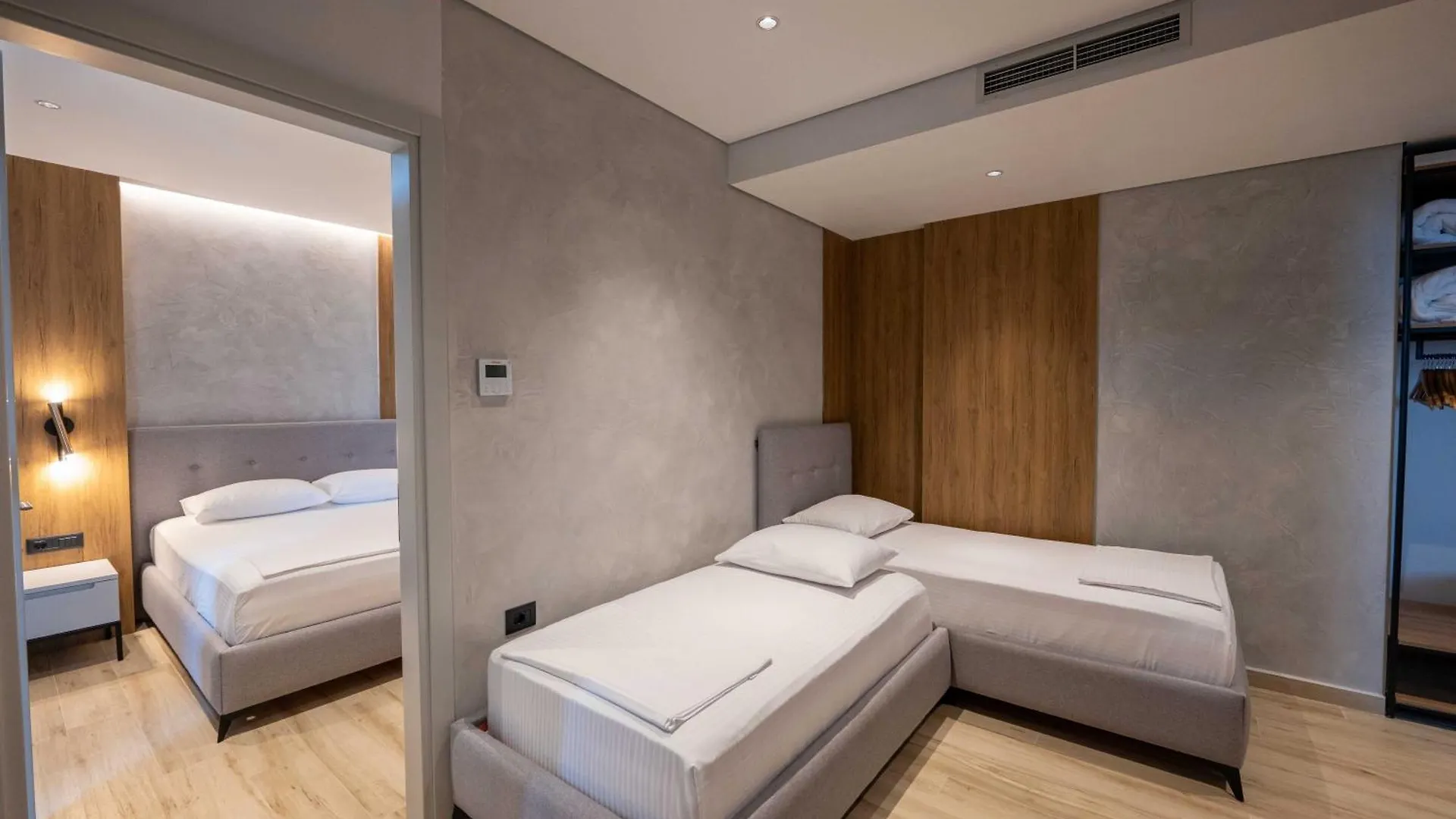 Ori Mare Hotel Ксамил